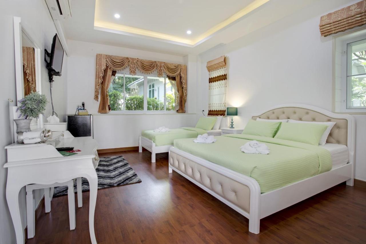 Aquna Huahin Resort Exterior photo