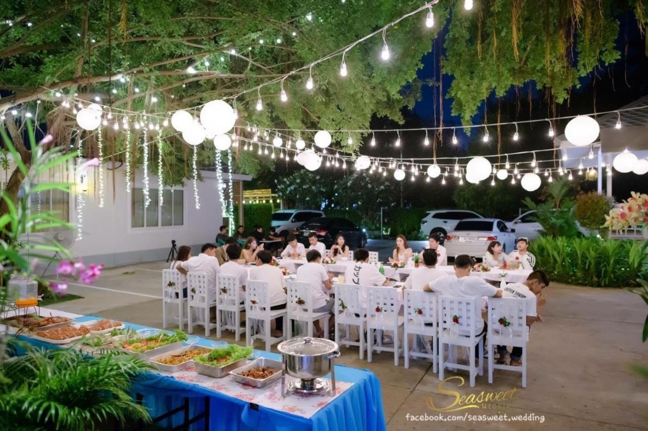 Aquna Huahin Resort Exterior photo